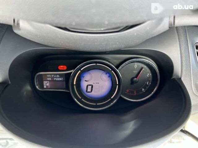 Рено Флюенс, об'ємом двигуна 1.5 л та пробігом 240 тис. км за 8500 $, фото 25 на Automoto.ua