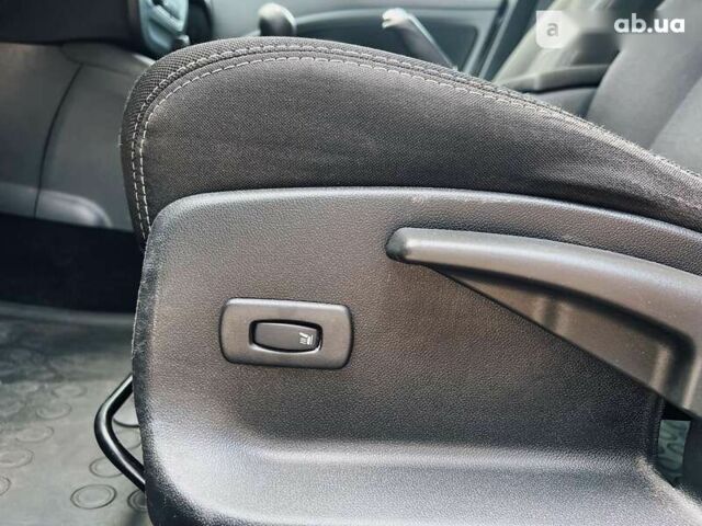 Рено Флюенс, об'ємом двигуна 1.5 л та пробігом 154 тис. км за 10400 $, фото 14 на Automoto.ua