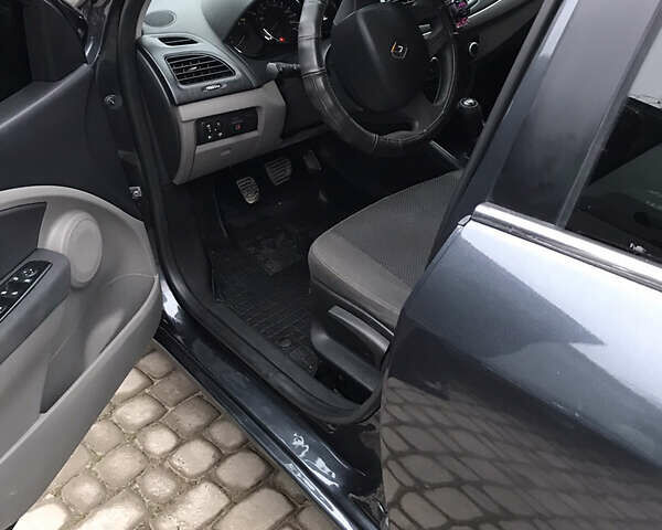 Рено Флюенс, объемом двигателя 1.6 л и пробегом 290 тыс. км за 5400 $, фото 6 на Automoto.ua
