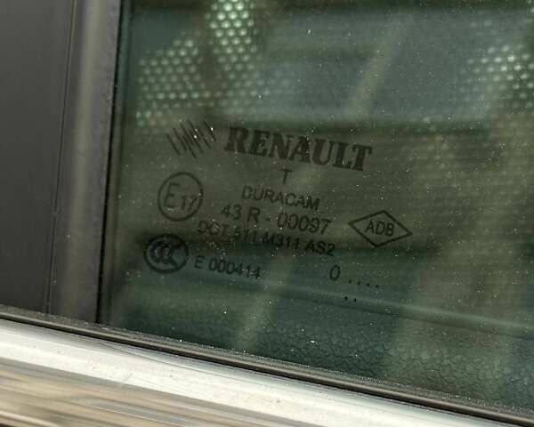 Рено Флюенс, объемом двигателя 1.5 л и пробегом 204 тыс. км за 8100 $, фото 53 на Automoto.ua
