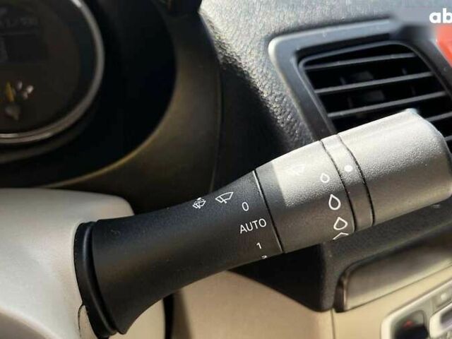 Рено Флюенс, объемом двигателя 1.6 л и пробегом 144 тыс. км за 6500 $, фото 15 на Automoto.ua