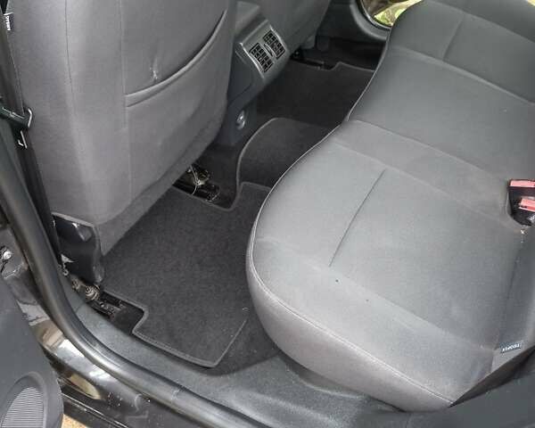 Рено Флюенс, объемом двигателя 1.5 л и пробегом 213 тыс. км за 7299 $, фото 7 на Automoto.ua