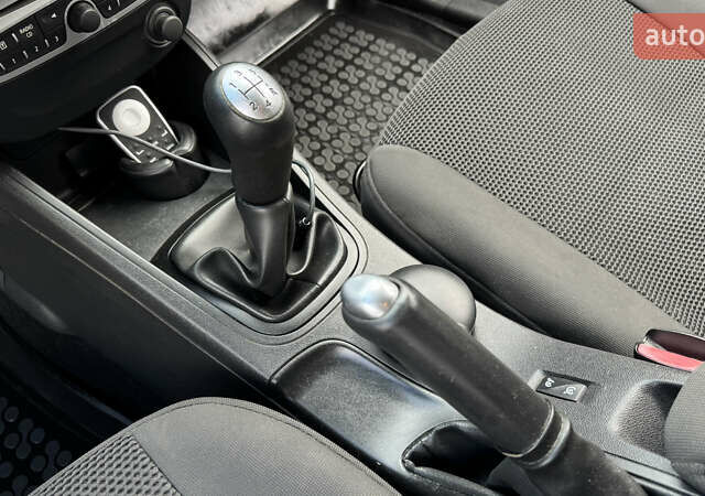 Рено Флюенс, об'ємом двигуна 1.5 л та пробігом 164 тис. км за 6650 $, фото 42 на Automoto.ua
