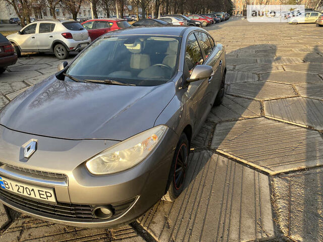 Рено Флюенс, объемом двигателя 1.6 л и пробегом 201 тыс. км за 6950 $, фото 8 на Automoto.ua