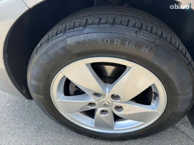 Рено Флюенс, объемом двигателя 0 л и пробегом 112 тыс. км за 7690 $, фото 13 на Automoto.ua