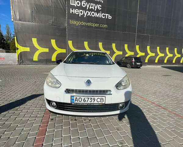 Рено Флюенс, об'ємом двигуна 1.6 л та пробігом 173 тис. км за 7200 $, фото 17 на Automoto.ua