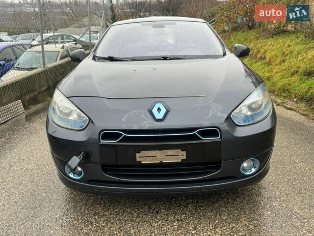 Рено Флюенс, объемом двигателя 0 л и пробегом 50 тыс. км за 3400 $, фото 4 на Automoto.ua