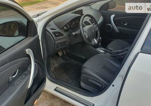 Рено Флюенс, объемом двигателя 0 л и пробегом 111 тыс. км за 6900 $, фото 8 на Automoto.ua