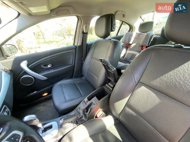 Рено Флюенс, объемом двигателя 0 л и пробегом 70 тыс. км за 6900 $, фото 8 на Automoto.ua