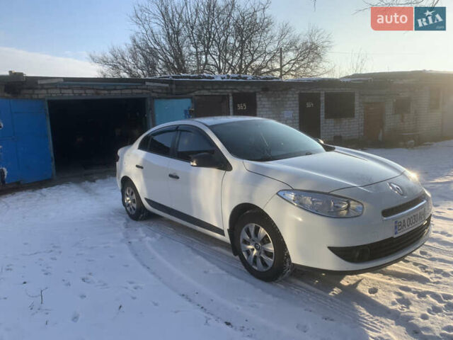 Рено Флюенс, объемом двигателя 1.6 л и пробегом 167 тыс. км за 6800 $, фото 2 на Automoto.ua