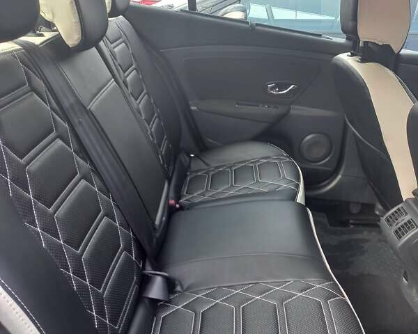 Рено Флюенс, объемом двигателя 1.5 л и пробегом 200 тыс. км за 6200 $, фото 8 на Automoto.ua