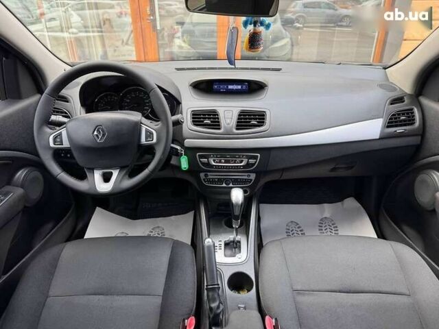 Рено Флюенс, объемом двигателя 0 л и пробегом 192 тыс. км за 6400 $, фото 10 на Automoto.ua
