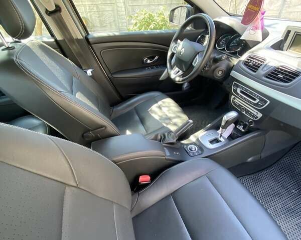 Рено Флюенс, объемом двигателя 0 л и пробегом 70 тыс. км за 6900 $, фото 3 на Automoto.ua