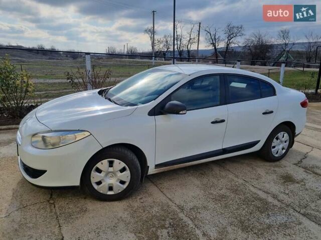 Рено Флюенс, объемом двигателя 1.6 л и пробегом 161 тыс. км за 7100 $, фото 1 на Automoto.ua