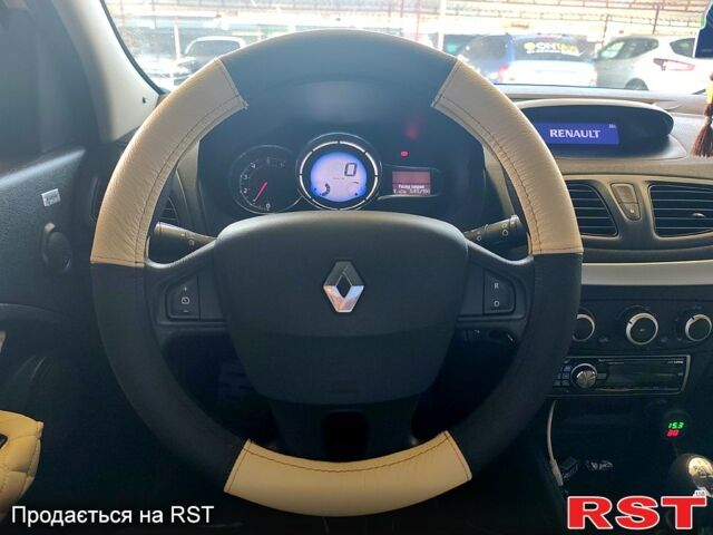 Рено Флюенс, об'ємом двигуна 1.5 л та пробігом 132 тис. км за 8999 $, фото 6 на Automoto.ua