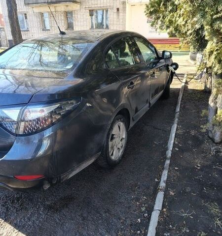 Рено Флюенс, об'ємом двигуна 0 л та пробігом 165 тис. км за 4200 $, фото 3 на Automoto.ua