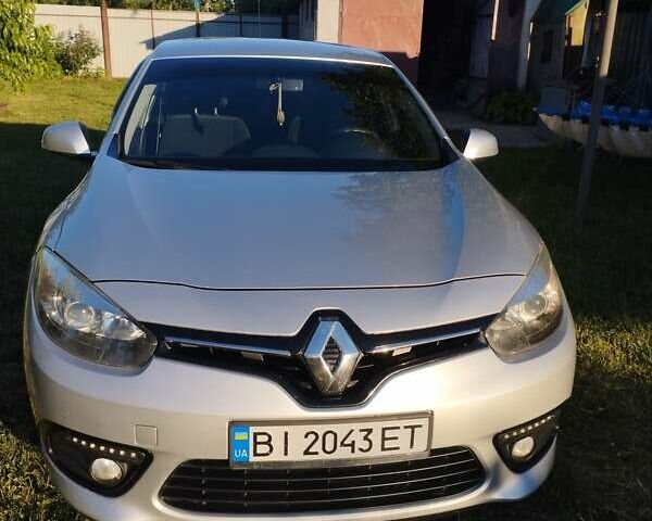 Рено Флюенс, объемом двигателя 1.46 л и пробегом 203 тыс. км за 8300 $, фото 2 на Automoto.ua