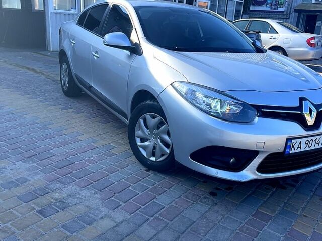 Рено Флюенс, объемом двигателя 1.6 л и пробегом 230 тыс. км за 7100 $, фото 2 на Automoto.ua