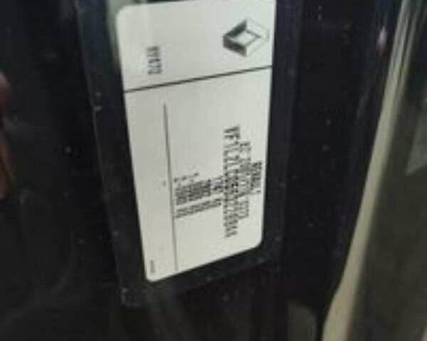 Рено Флюенс, объемом двигателя 1.6 л и пробегом 172 тыс. км за 7100 $, фото 23 на Automoto.ua