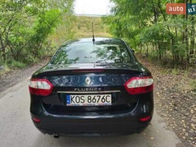 Рено Флюенс, объемом двигателя 1.6 л и пробегом 172 тыс. км за 7100 $, фото 9 на Automoto.ua