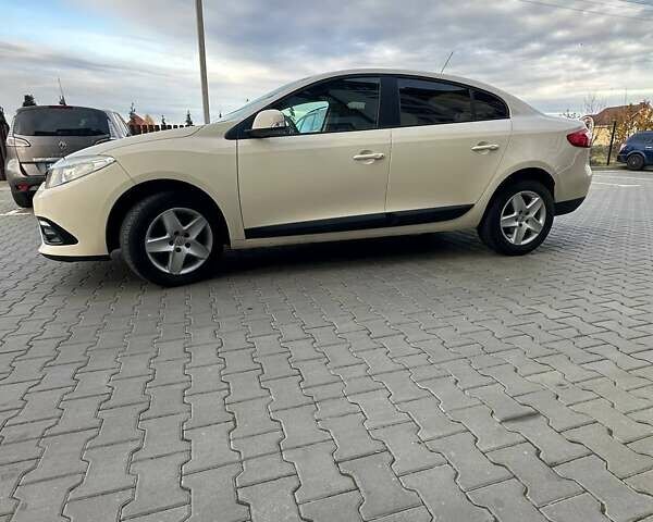 Рено Флюенс, объемом двигателя 1.46 л и пробегом 190 тыс. км за 7300 $, фото 5 на Automoto.ua