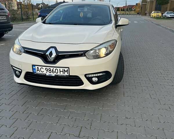 Рено Флюенс, объемом двигателя 1.46 л и пробегом 190 тыс. км за 7300 $, фото 3 на Automoto.ua