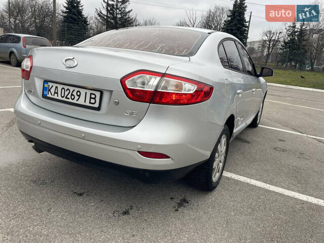 Сірий Рено Флюенс, об'ємом двигуна 1.6 л та пробігом 177 тис. км за 5950 $, фото 9 на Automoto.ua