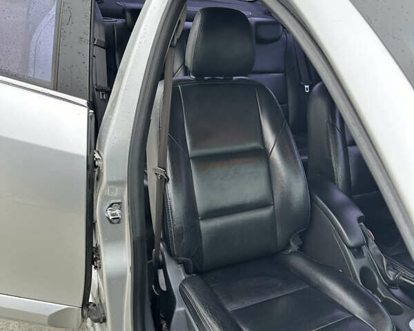 Сірий Рено Флюенс, об'ємом двигуна 1.6 л та пробігом 259 тис. км за 4500 $, фото 7 на Automoto.ua