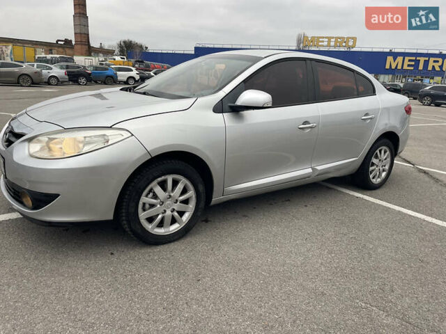 Сірий Рено Флюенс, об'ємом двигуна 1.6 л та пробігом 177 тис. км за 5950 $, фото 15 на Automoto.ua