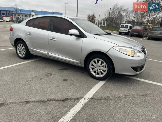 Сірий Рено Флюенс, об'ємом двигуна 1.6 л та пробігом 177 тис. км за 5950 $, фото 3 на Automoto.ua