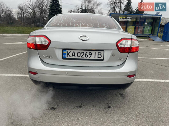 Сірий Рено Флюенс, об'ємом двигуна 1.6 л та пробігом 177 тис. км за 5950 $, фото 10 на Automoto.ua