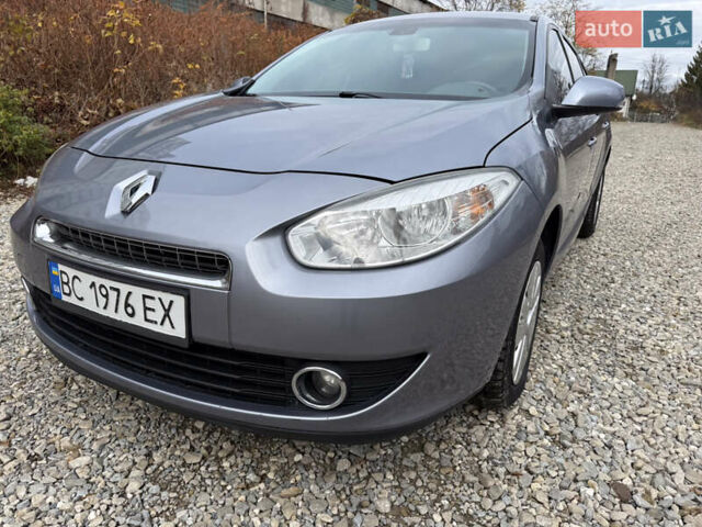 Серый Рено Флюенс, объемом двигателя 1.5 л и пробегом 212 тыс. км за 5950 $, фото 6 на Automoto.ua