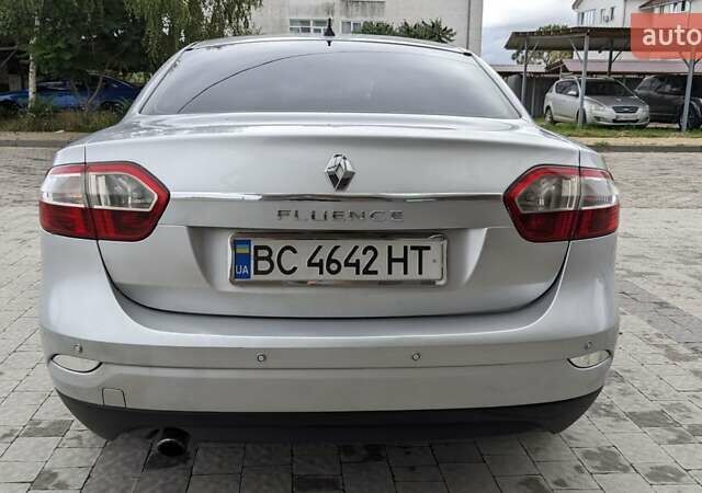 Сірий Рено Флюенс, об'ємом двигуна 1.46 л та пробігом 280 тис. км за 6300 $, фото 5 на Automoto.ua