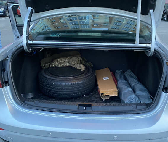 Сірий Рено Флюенс, об'ємом двигуна 1.6 л та пробігом 336 тис. км за 5500 $, фото 4 на Automoto.ua