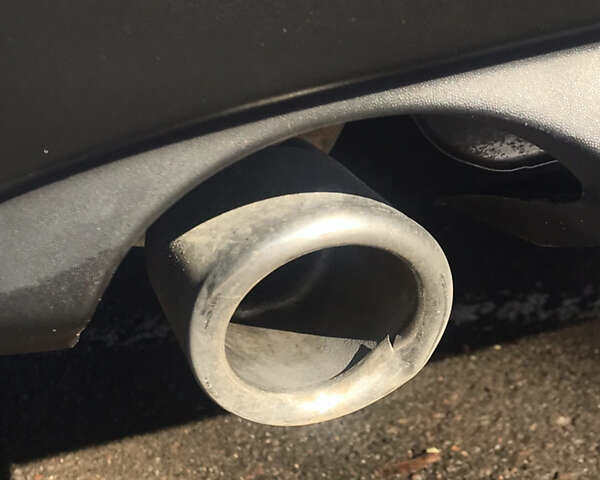 Серый Рено Флюенс, объемом двигателя 1.5 л и пробегом 212 тыс. км за 5950 $, фото 28 на Automoto.ua