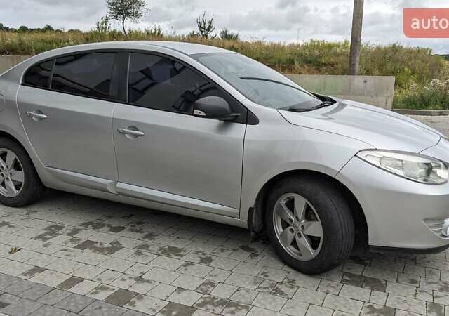 Сірий Рено Флюенс, об'ємом двигуна 1.46 л та пробігом 280 тис. км за 6300 $, фото 9 на Automoto.ua