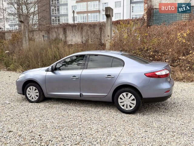 Серый Рено Флюенс, объемом двигателя 1.5 л и пробегом 212 тыс. км за 5950 $, фото 10 на Automoto.ua