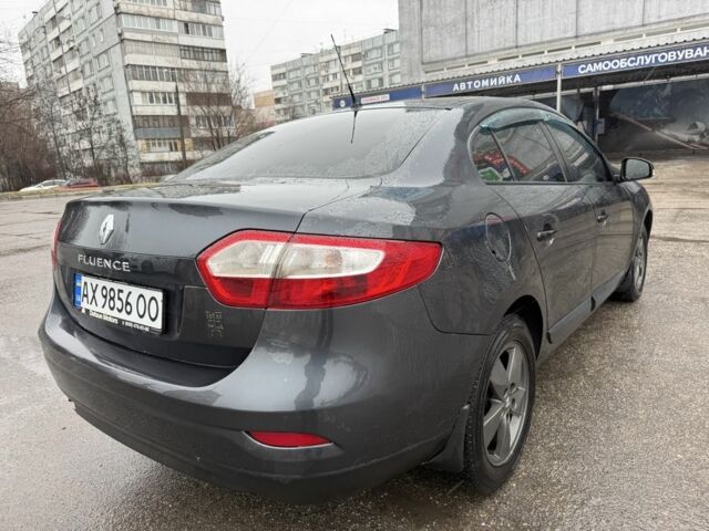 Серый Рено Флюенс, объемом двигателя 1.6 л и пробегом 190 тыс. км за 5700 $, фото 18 на Automoto.ua