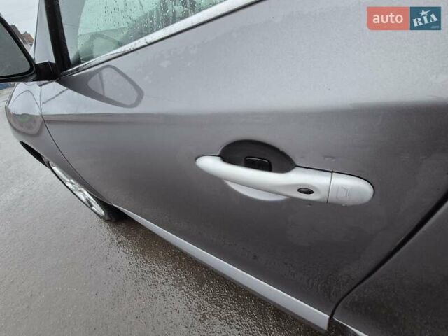 Серый Рено Флюенс, объемом двигателя 1.5 л и пробегом 238 тыс. км за 6700 $, фото 16 на Automoto.ua