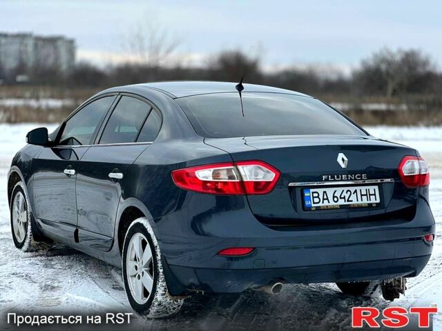 Сірий Рено Флюенс, об'ємом двигуна 2 л та пробігом 19700 тис. км за 7250 $, фото 3 на Automoto.ua