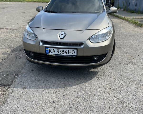 Серый Рено Флюенс, объемом двигателя 1.6 л и пробегом 280 тыс. км за 6000 $, фото 29 на Automoto.ua