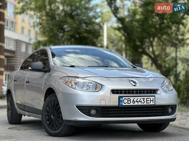 Сірий Рено Флюенс, об'ємом двигуна 1.6 л та пробігом 266 тис. км за 5099 $, фото 2 на Automoto.ua