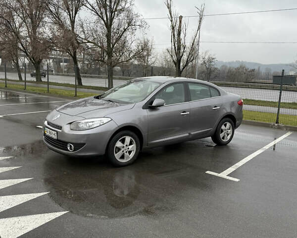 Сірий Рено Флюенс, об'ємом двигуна 2 л та пробігом 171 тис. км за 6900 $, фото 1 на Automoto.ua