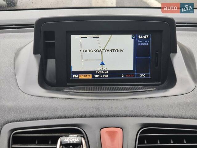 Серый Рено Флюенс, объемом двигателя 1.5 л и пробегом 238 тыс. км за 6700 $, фото 42 на Automoto.ua