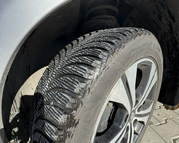 Сірий Рено Флюенс, об'ємом двигуна 1.5 л та пробігом 216 тис. км за 6300 $, фото 24 на Automoto.ua