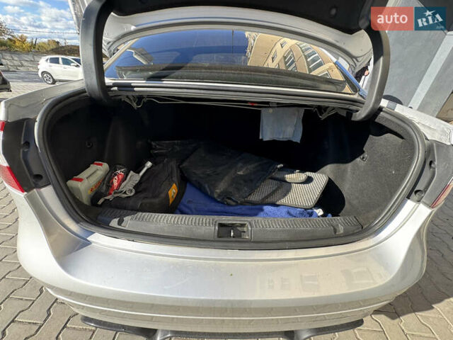 Сірий Рено Флюенс, об'ємом двигуна 1.5 л та пробігом 216 тис. км за 6300 $, фото 10 на Automoto.ua