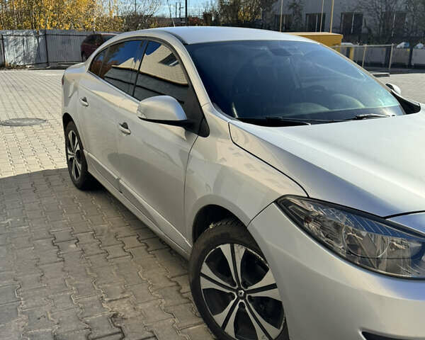 Сірий Рено Флюенс, об'ємом двигуна 1.5 л та пробігом 216 тис. км за 6300 $, фото 21 на Automoto.ua