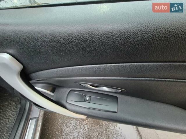 Серый Рено Флюенс, объемом двигателя 1.5 л и пробегом 238 тыс. км за 6700 $, фото 22 на Automoto.ua