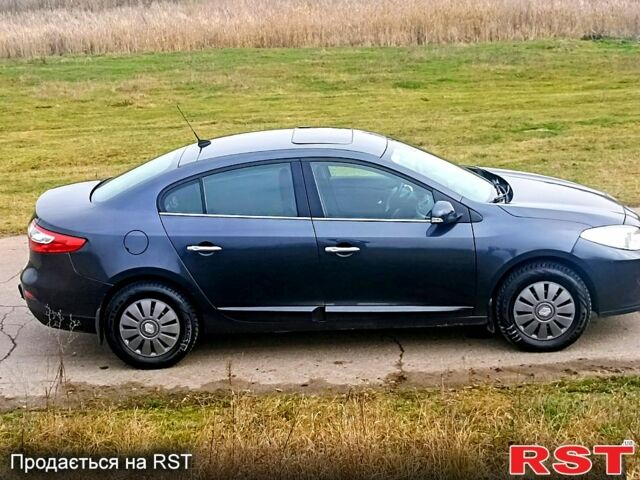 Сірий Рено Флюенс, об'ємом двигуна 1.5 л та пробігом 241 тис. км за 6900 $, фото 5 на Automoto.ua