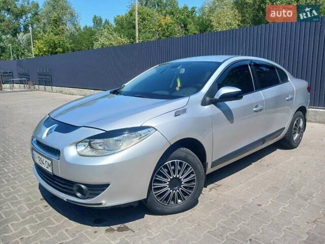 Сірий Рено Флюенс, об'ємом двигуна 1.46 л та пробігом 330 тис. км за 5300 $, фото 5 на Automoto.ua